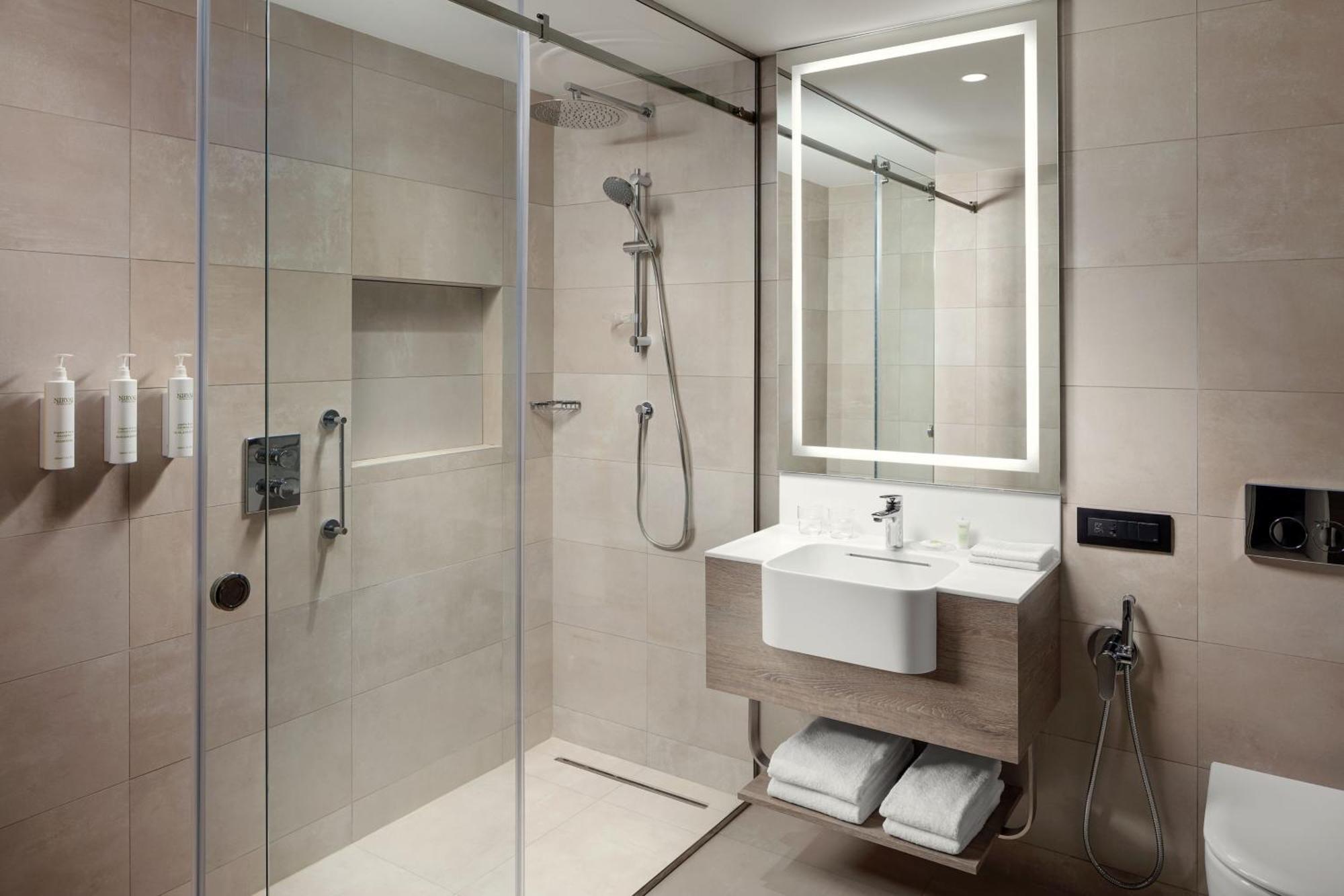 Courtyard By Marriott Yerevan Exterior photo