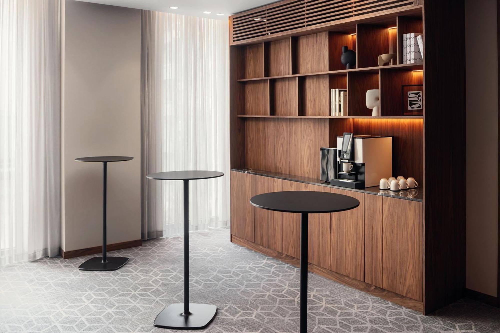 Courtyard By Marriott Yerevan Exterior photo